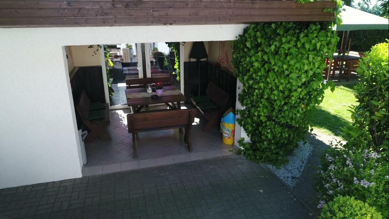 Pension Zum Lindeneck Lubz Экстерьер фото